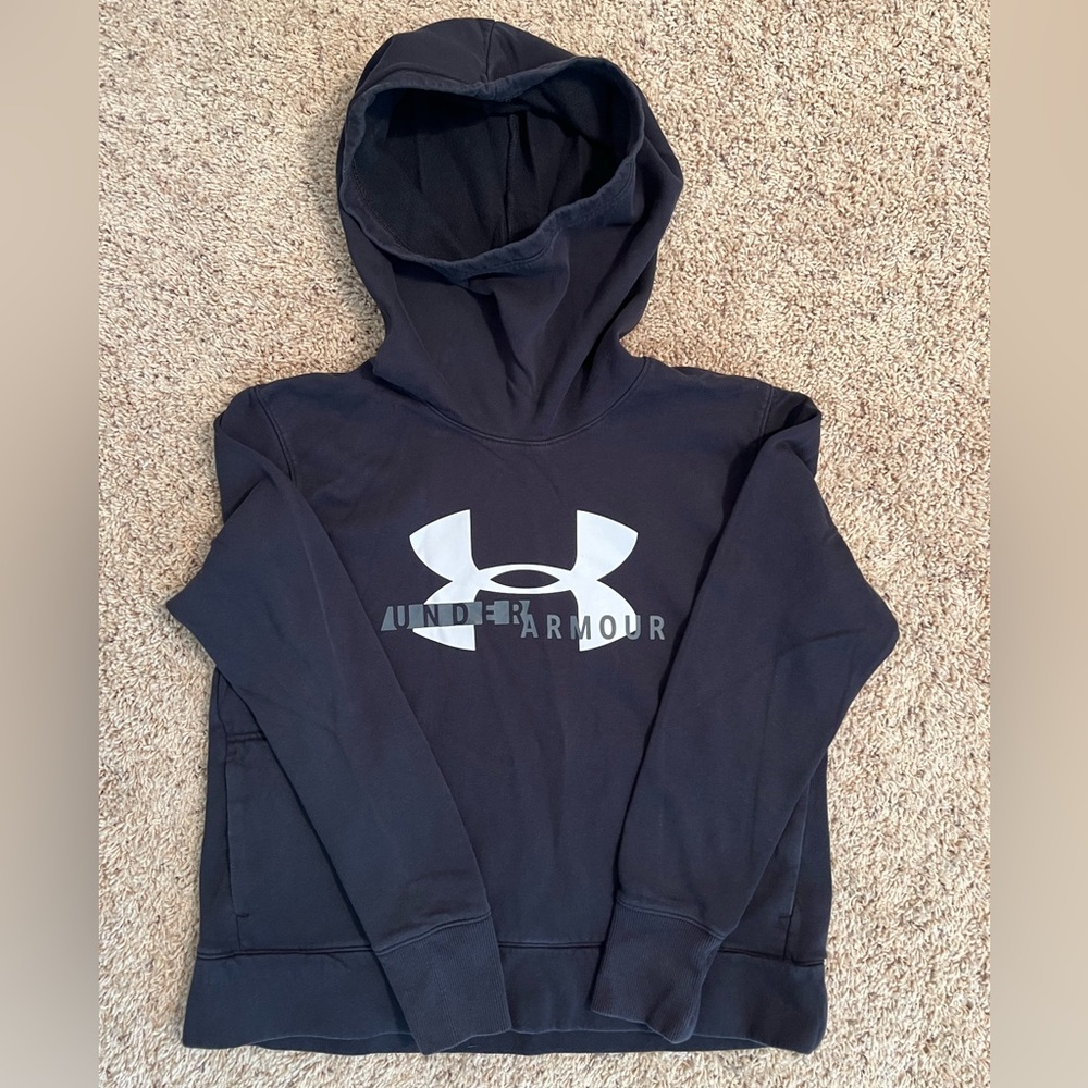 Under Armour Sweatshirt